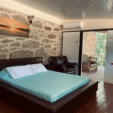 Hétvégi ház Quinta Do Moinho Turismo De Natureza *
