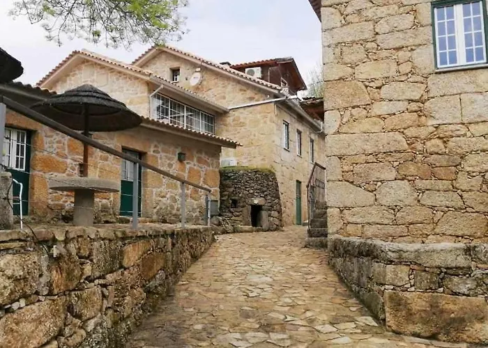 Country house Quinta Do Moinho Turismo De Natureza Aldeia Vicosa